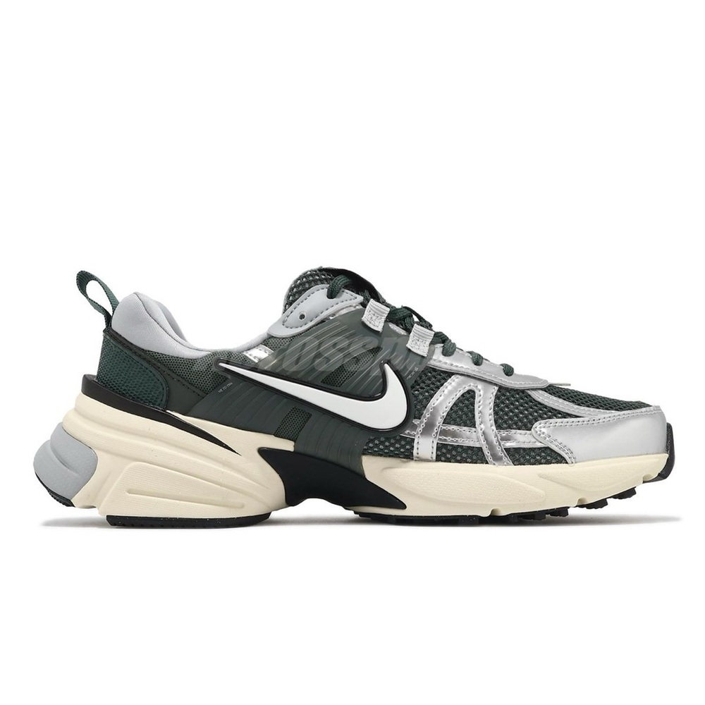 Nike Green and Gray Chunky Sneakers